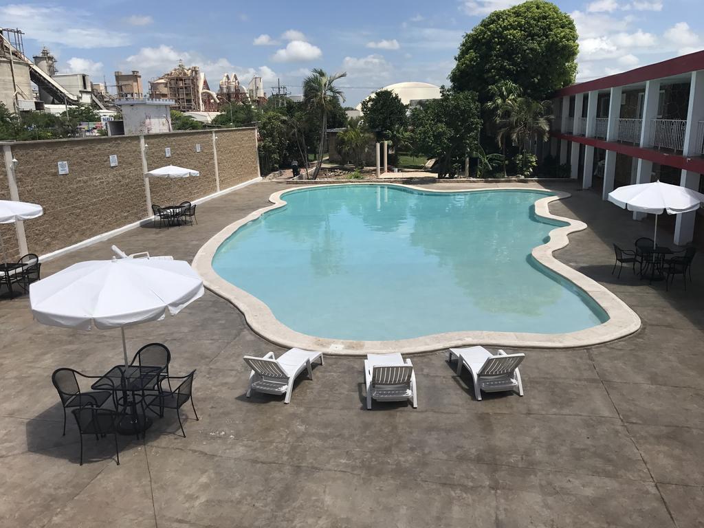 Hotel Posada Maya ميريدا المظهر الخارجي الصورة